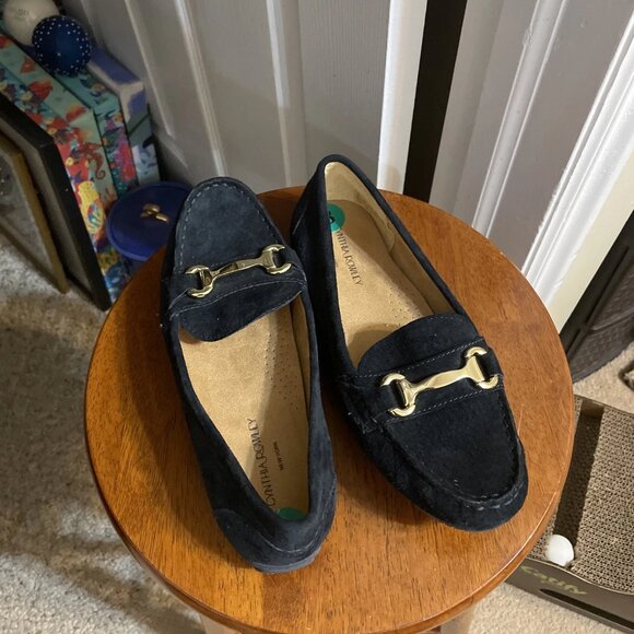 Cynthia Rowley Women's Blue Suede Seeker Loafers with Gold Buckle - Size 8 - Picture 2 of 5